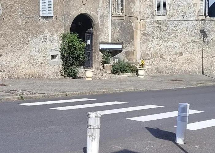 Maison De Sika Ugine